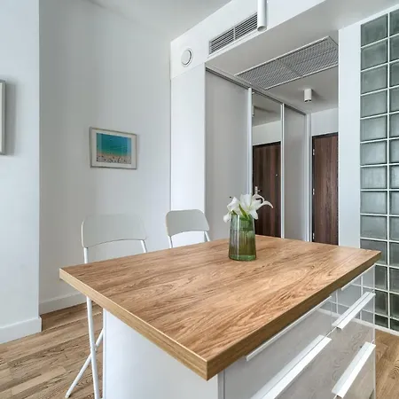 Apartment Hanza Tower 22 White Jacussi & Sauna & Pool & Stettin