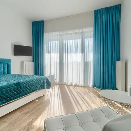 Hanza Tower 22 White Jacussi & Sauna & Pool & Appartement *