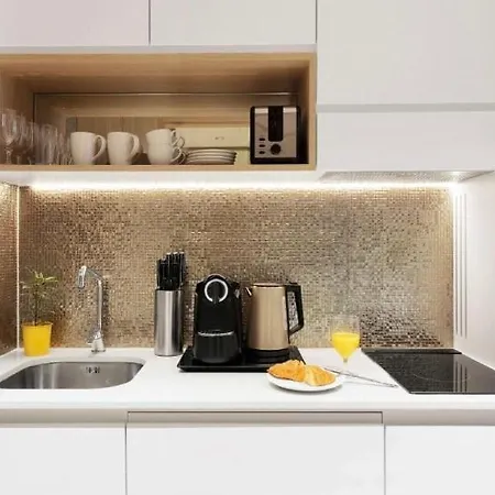 Apartment Hanza Tower 22 White Jacussi & Sauna & Pool &