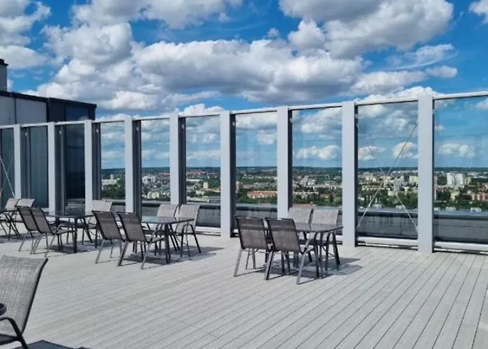 Hanza Tower 22 White Jacussi&sauna&pool&spa Apartament