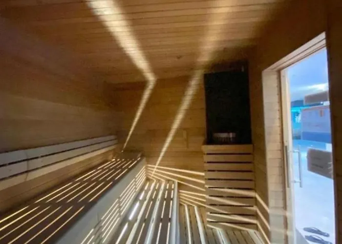 Apartment Hanza Tower 22 White Jacussi & Sauna & Pool & *